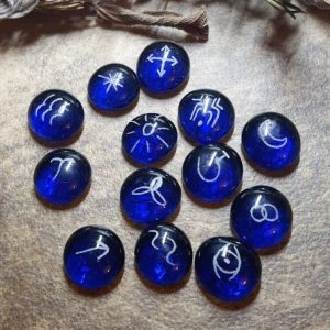 Blue Crystal – Wicca 13